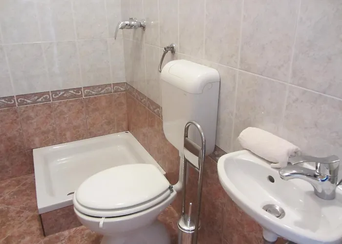 迪利亚公寓 * 马林斯卡