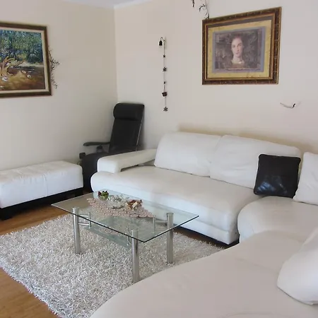 Dilja مالينسكا